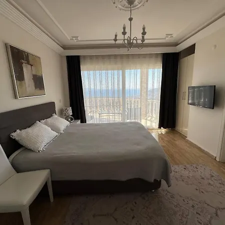 уютная с шикарным панорамным видом Apartament *