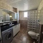 уютная с шикарным панорамным видом Apartmán *