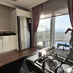 уютная с шикарным панорамным видом Αλάνια