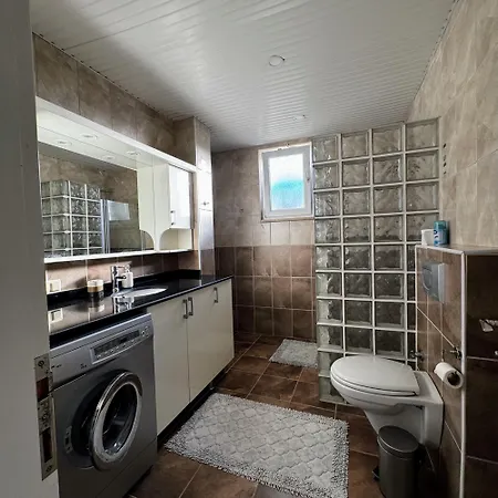 уютная с шикарным панорамным видом Apartmán