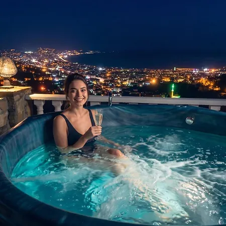 уютная с шикарным панорамным видом Alanya